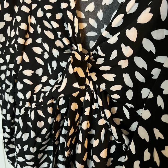 SHEIN dress size 4XL - Picture 4 of 6